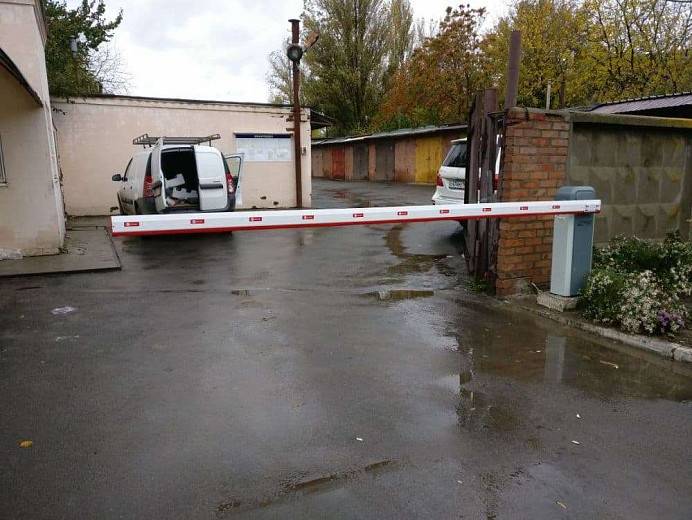 Шлагбаум на въезд Шлагбаум на въезд