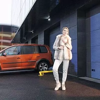 Промышленные ворота цвета серый антрацит