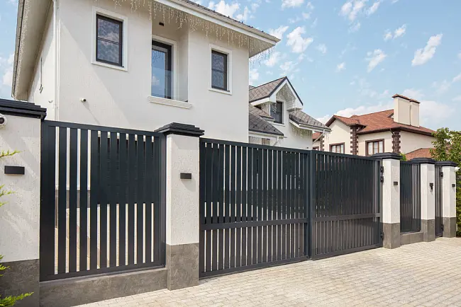 Фотоэлементы и сигнальная лампа в подарок