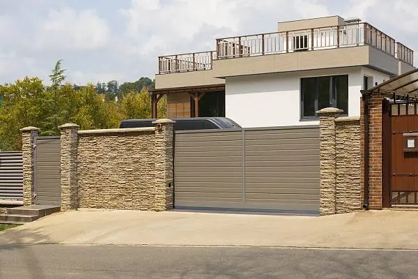 Аксессуары в подарок к въездным воротам Prestige